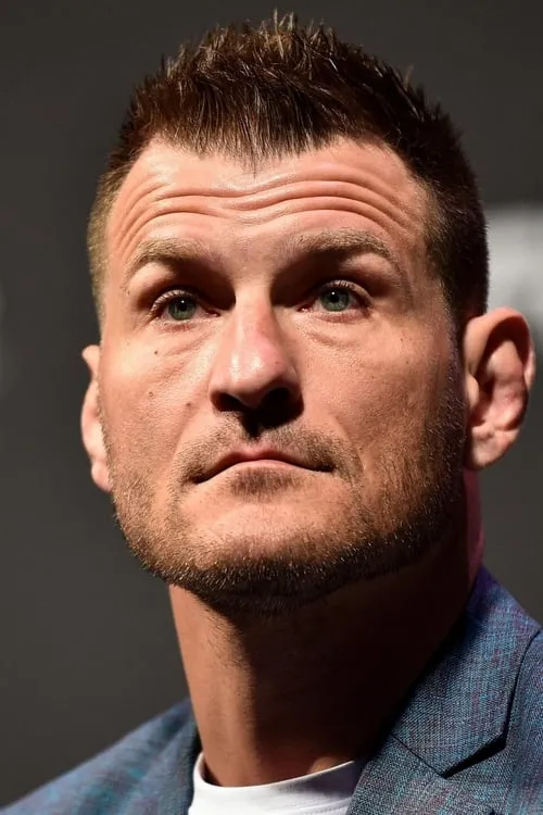 Stipe Miocic interpretando a Self