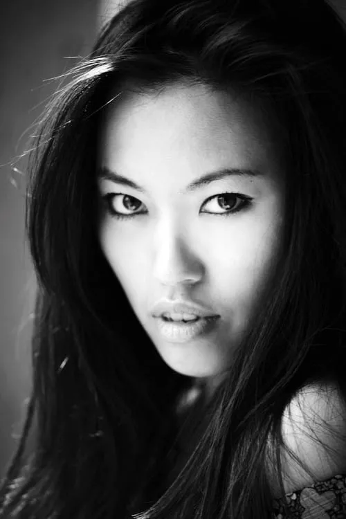 Actor Suan-Li Ong