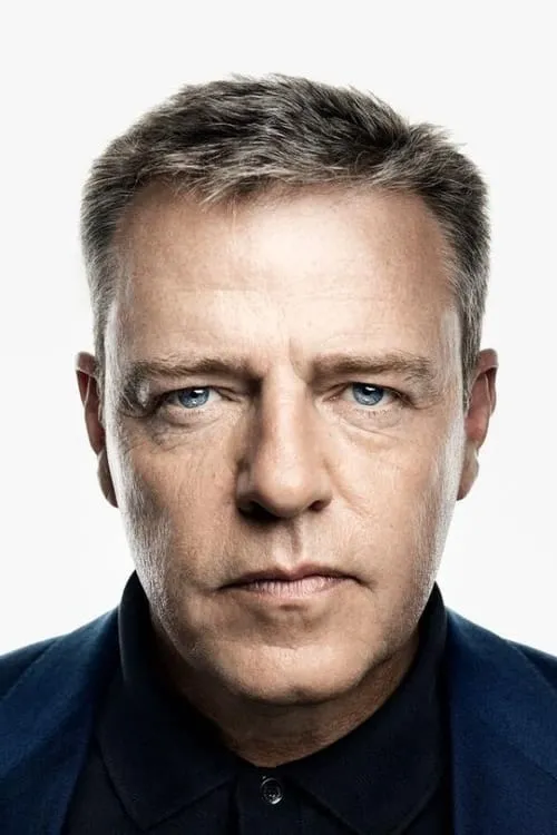 Suggs interpretando a Himself