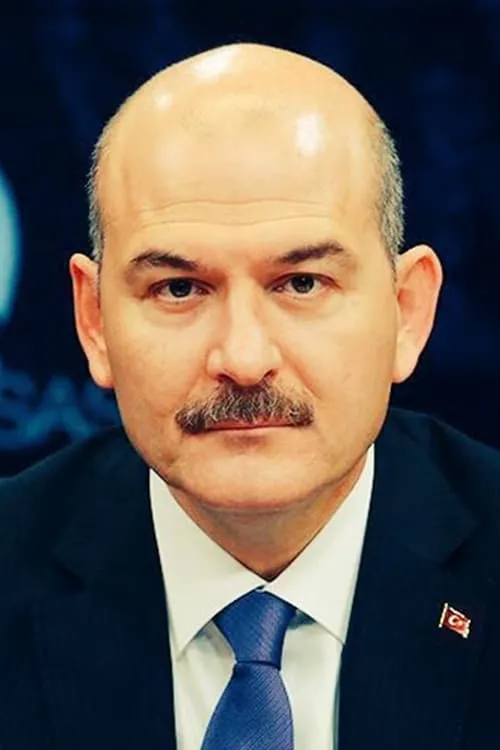 Süleyman Soylu en el reparto