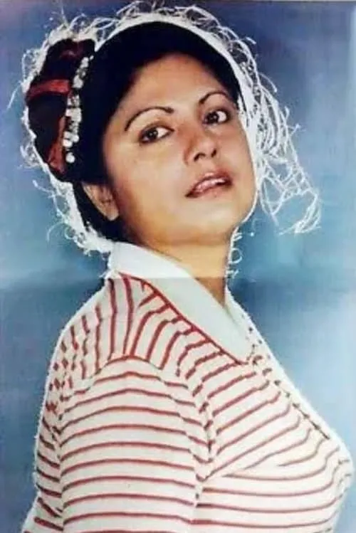 Sumitra Mukherjee interpretando a Suchanda