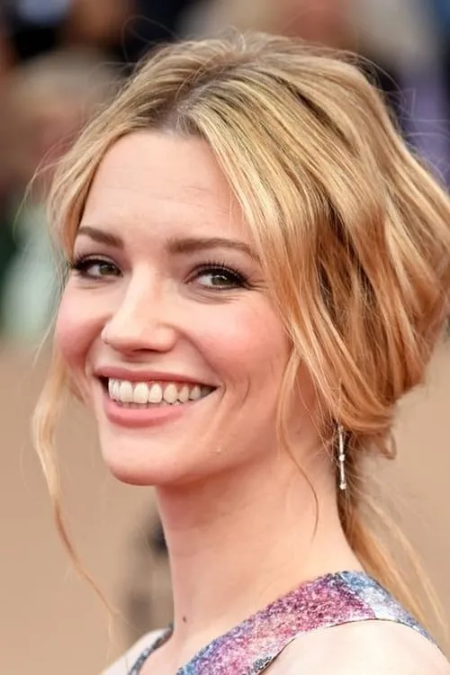 Chelsea Sexton ha trabajado con Talulah Riley en 1 ocasiones