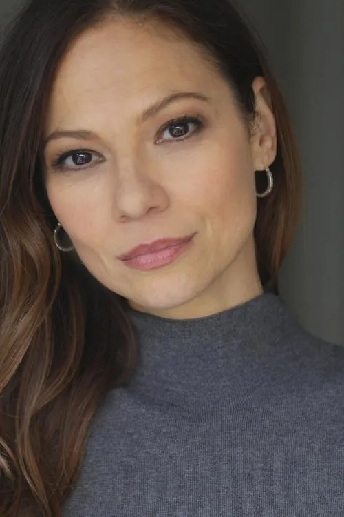 Tamara Braun interpretando a Candace