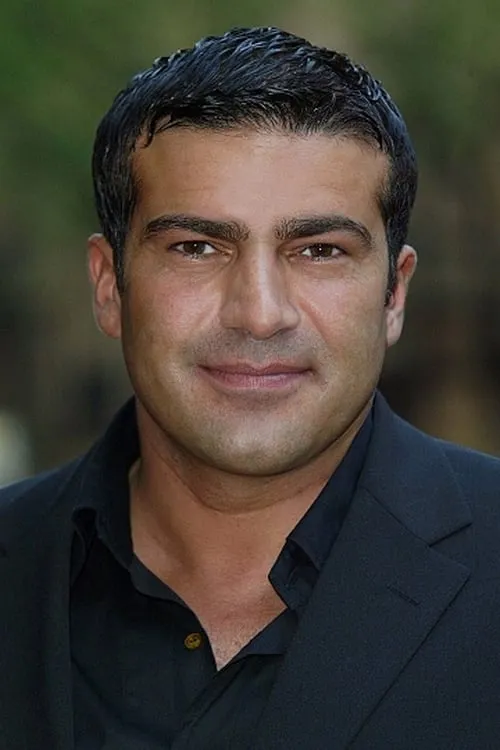 Tamer Hassan interpretando a Pat Tate