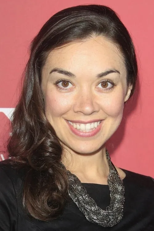 Actor Tara Platt