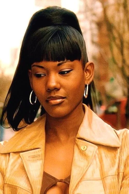 Taral Hicks interpretando a Mrs. Marshall