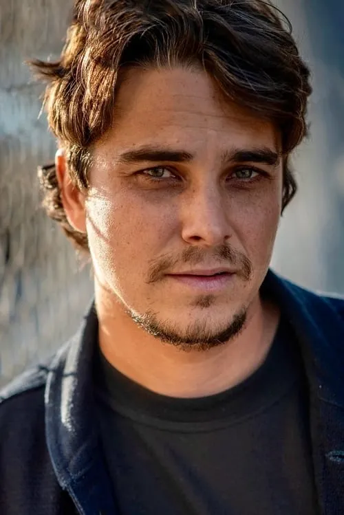 Foto de perfil del actor Taylor Kowalski en el reparto