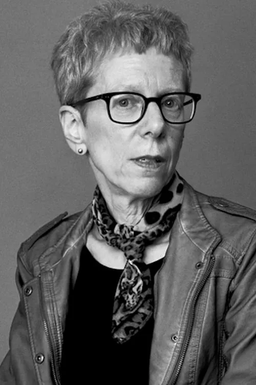 Terry Gross interpretando a Bank Robber