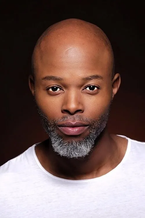 Foto de perfil del actor Thapelo Mokoena en el reparto