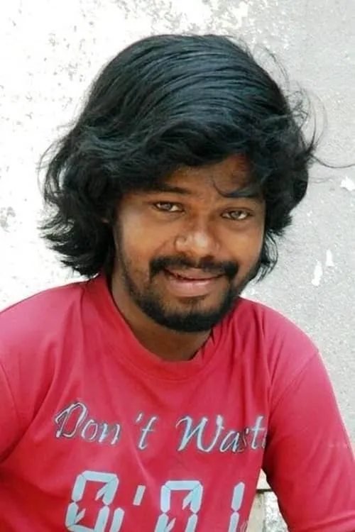 Actor Theepetti Ganesan