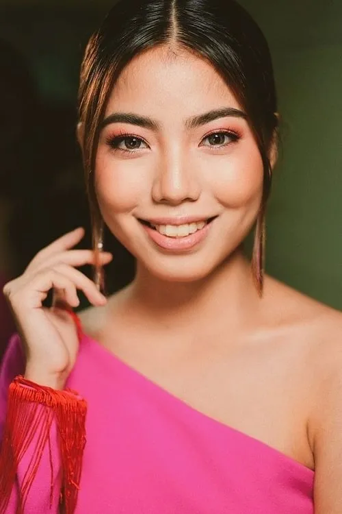 Actor Therese Malvar