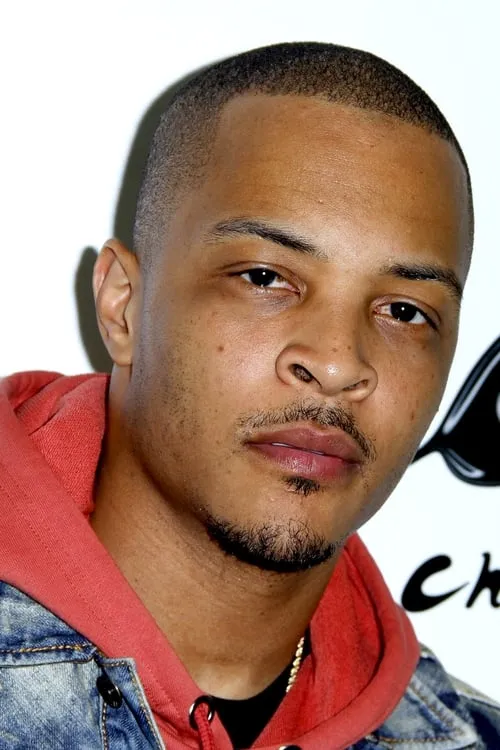 T.I. interpretando a Marcus Jenssen