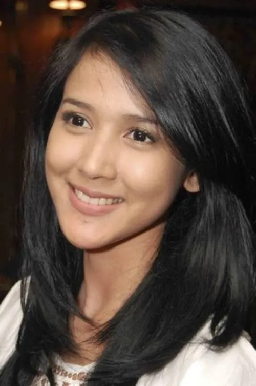 Actor Tika Putri