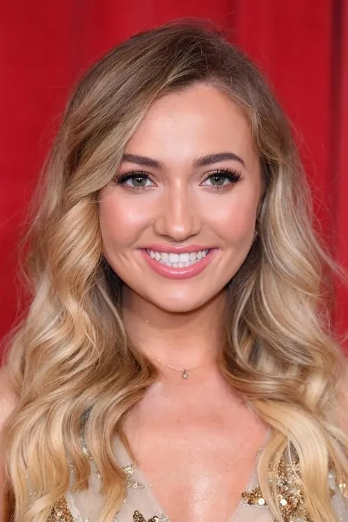 Tilly Keeper interpretando a 