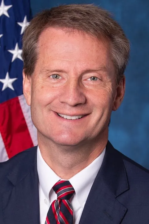 Tim Burchett en el reparto