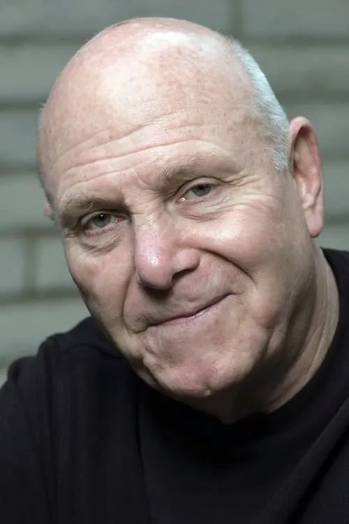 Tim Hauser interpretando a Self - The Manhattan Transfer