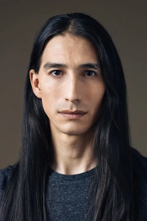 Foto de perfil del actor Tokala Black Elk en el reparto