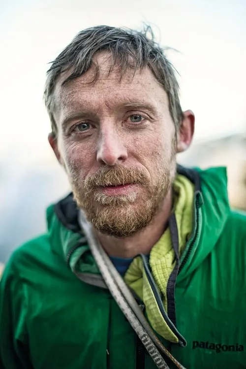 Tommy Caldwell interpretando a Self