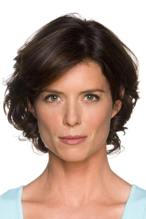 Torri Higginson interpretando a Samantha 'Sammy' Woods