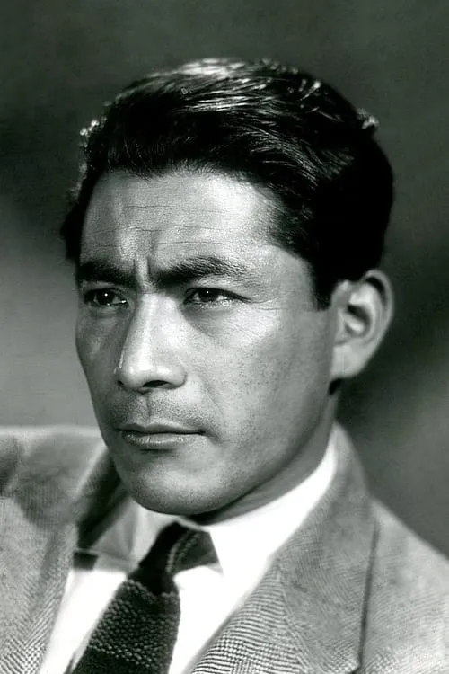 Toshiro Mifune interpretando a Yonetaro Katayama