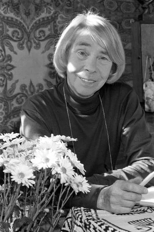 Tove Jansson interpretando a Herself (archive footage)