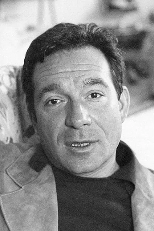 Ugo Tognazzi interpretando a Ugo (segment 