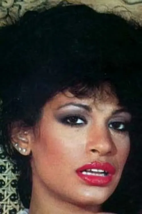 Vanessa del Rio interpretando a Claudia Kendall