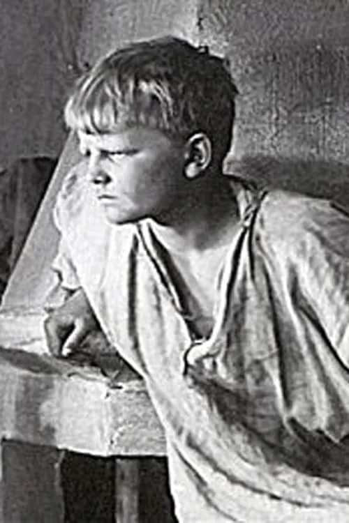 Vasyl Liudvynskyi interpretando a Taras in childhood