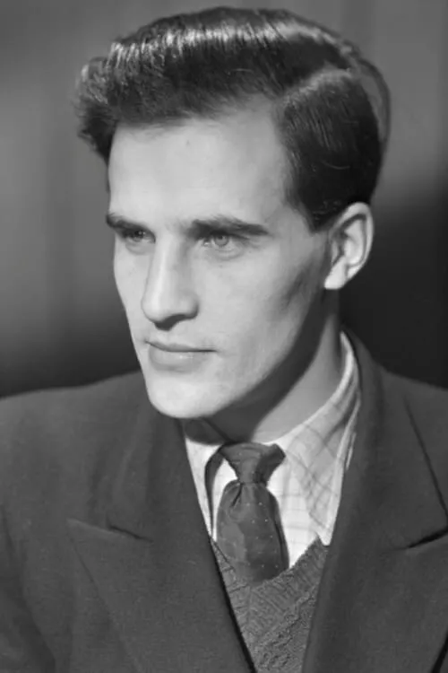 Actor Veikko Uusimäki