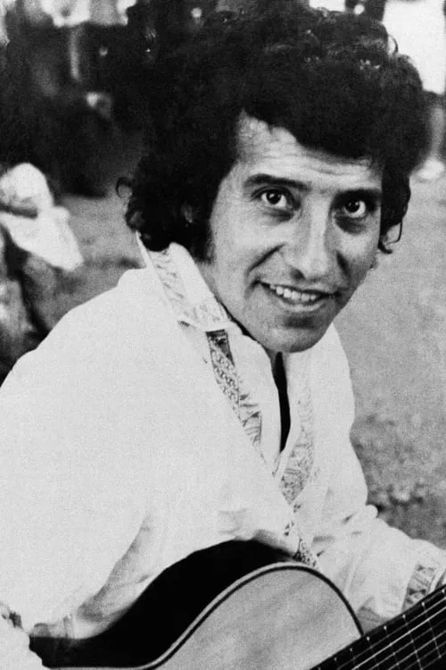 Víctor Jara interpretando a 