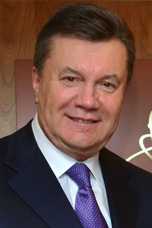 Victor Yanukovich interpretando a Self