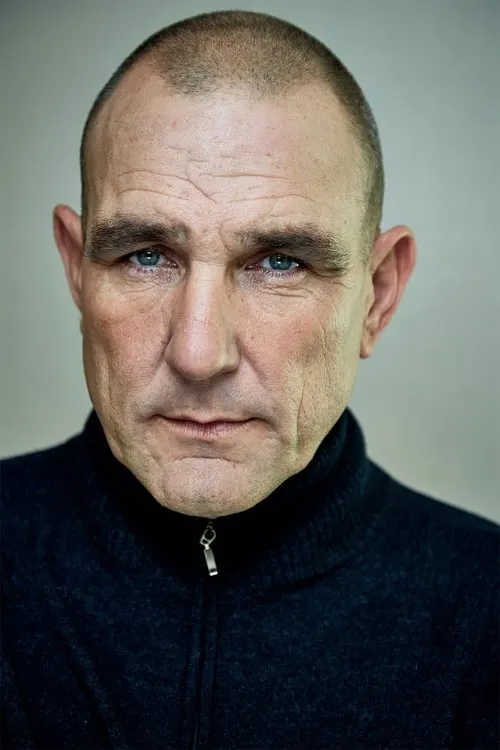 Vinnie Jones interpretando a Anton Vargas