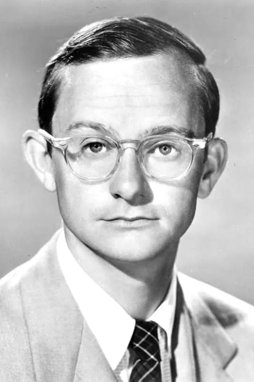 Foto de perfil del actor Wally Cox en el reparto