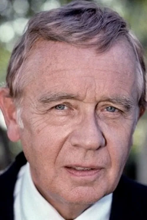 Actor Warren Frost