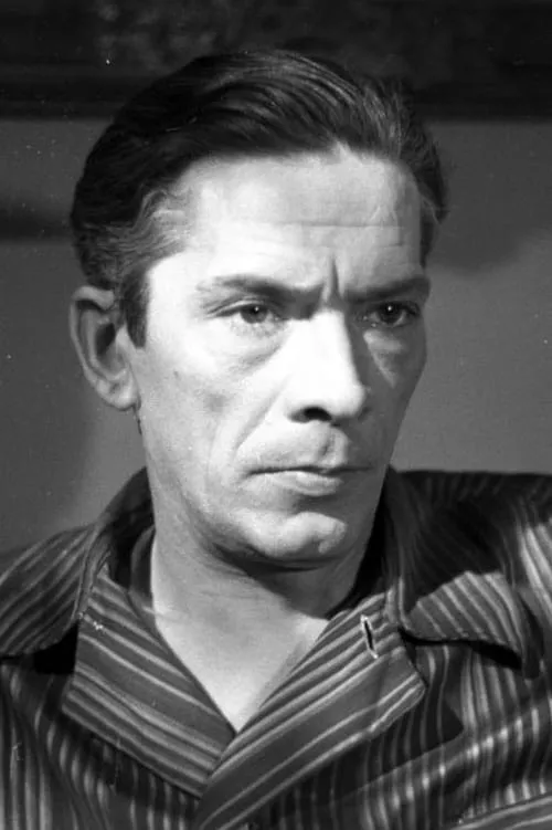 Actor Wiktor Grotowicz