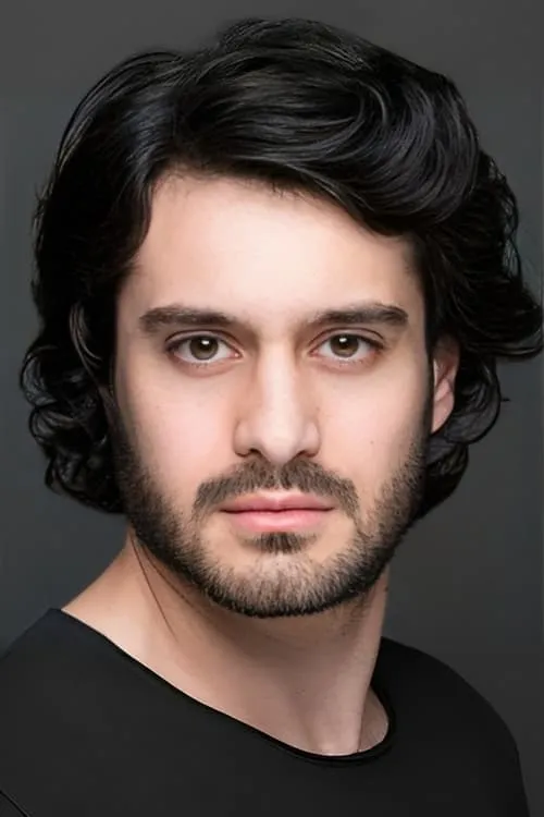 Actor Yağızkan Dikmen