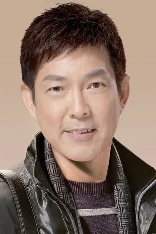 Yuen Biao interpretando a Tung Te-Biao