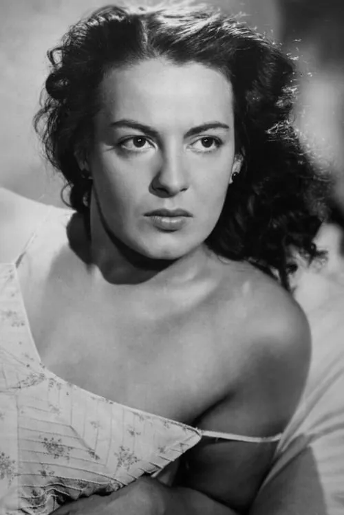 Actor Yvonne Sanson