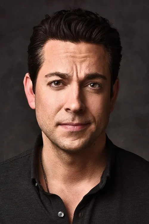 Foto de perfil del actor Zachary Levi en el reparto