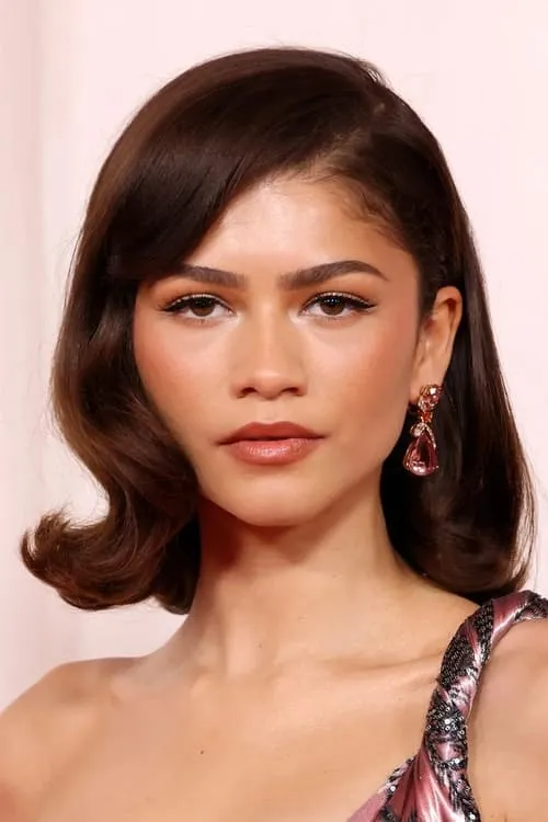 Zendaya interpretando a Self - Host