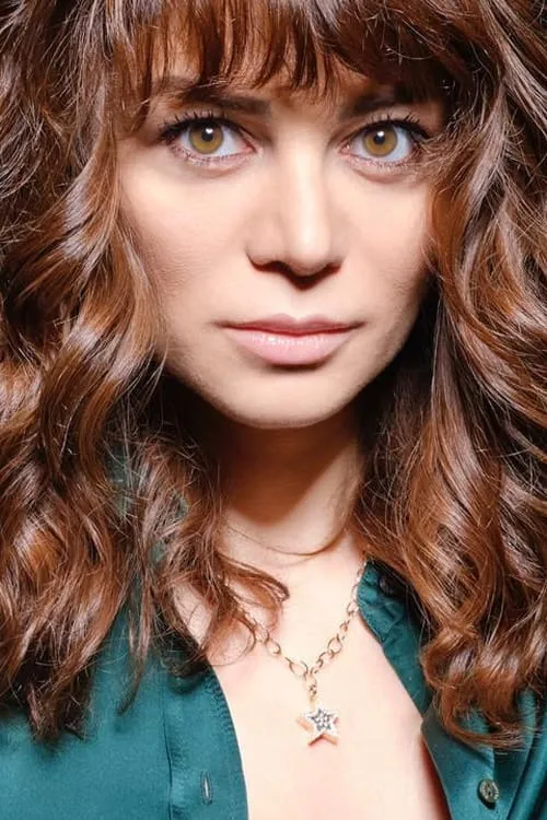 Actor Zeynep Şarlıgil