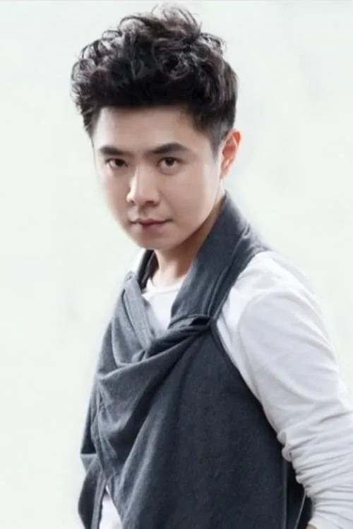 Foto de perfil del actor Zhou Yi en el reparto