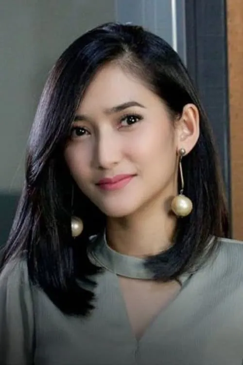 Actor Zora Vidyanata