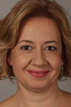 Actor Özlem Çakar