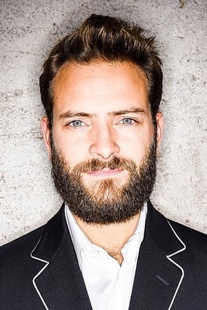 Foto de perfil del actor Alessandro Borghi en el reparto