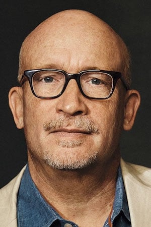 Alex Gibney interpretando a Self