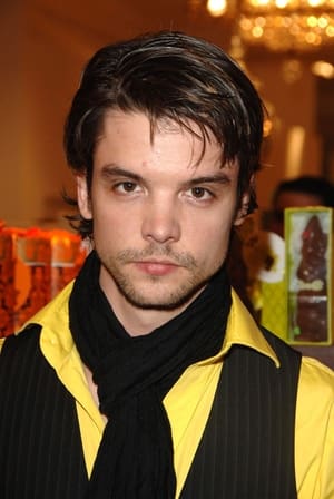 Foto de perfil del actor Andrew-Lee Potts en el reparto