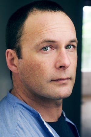 Actor Andrew Robertt