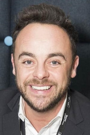 Anthony McPartlin interpretando a Presenter