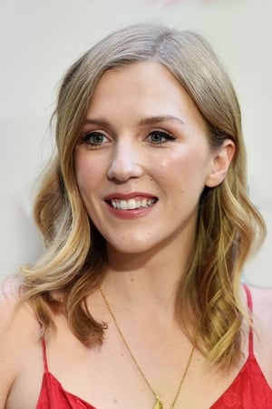 Beattie Edmondson en el reparto